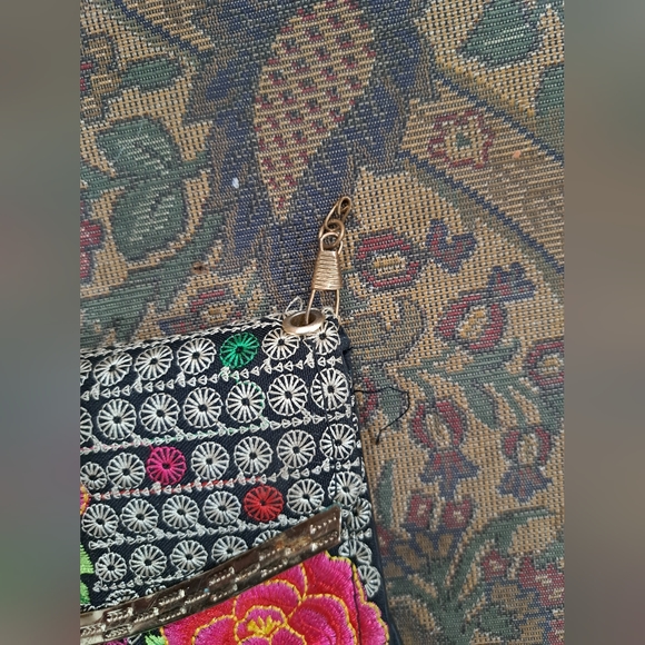 Wallet - Picture 2 of 9